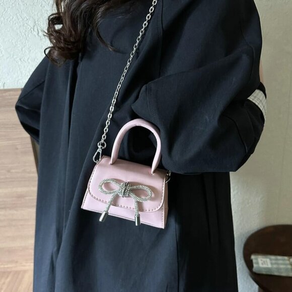 Women Crossbody Bag PU Leather Small Glitter Tote with Magnetic Closure - Picture 3 of 7